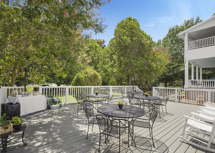 Liberty Hall Bed And Breakfast